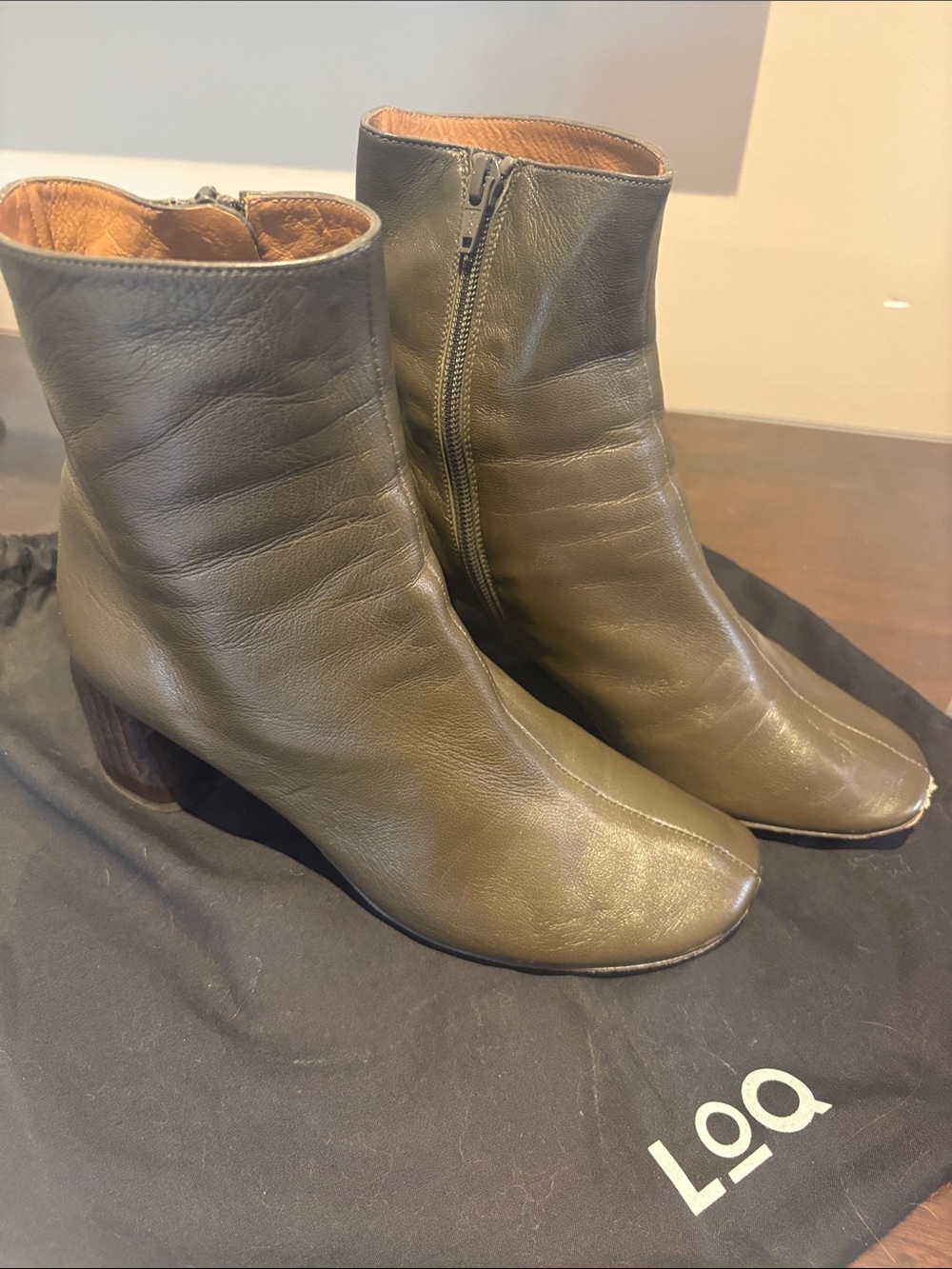 LOQ Olive Leather Mid-Heel Ankle Booties